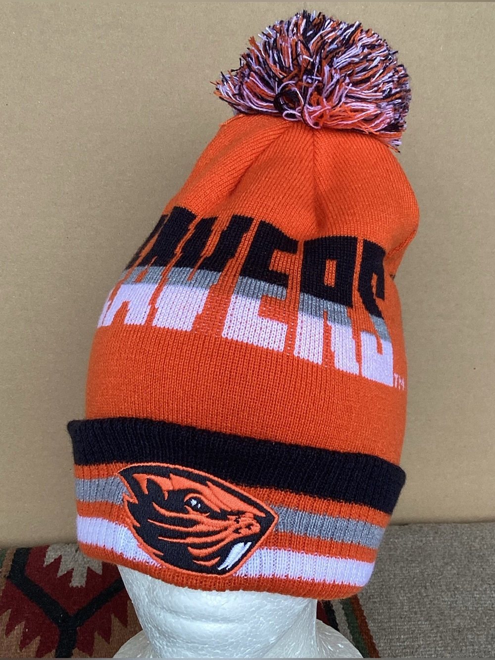 Captivating Headwear Oregon State beavers beanie hat with Pom